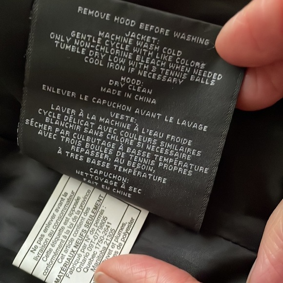 Andrew Marc Navy Belted Parka Down Coat Fur Hood Size XS‎ - Picture 6 of 7